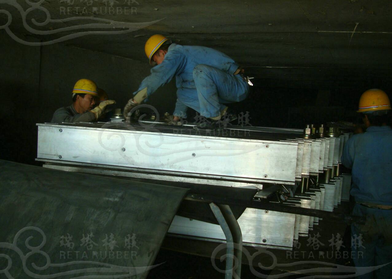 5ac44ae6c5566.jpg